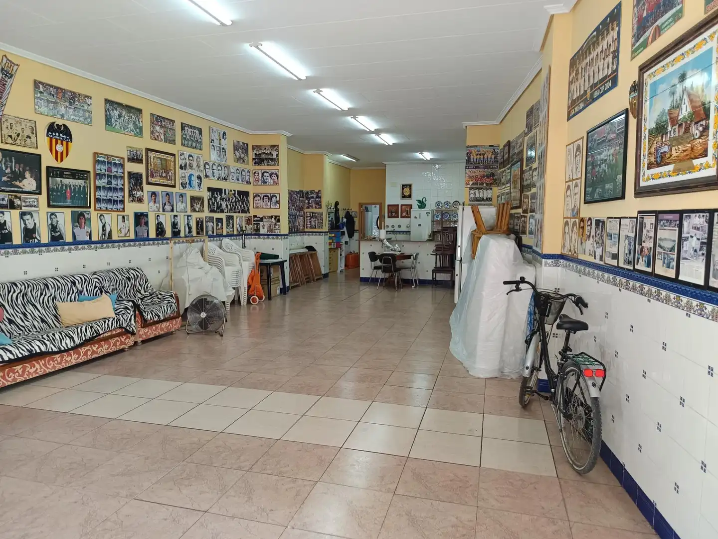 Local comercial en venda a Avenida de la Paz, imagen 3