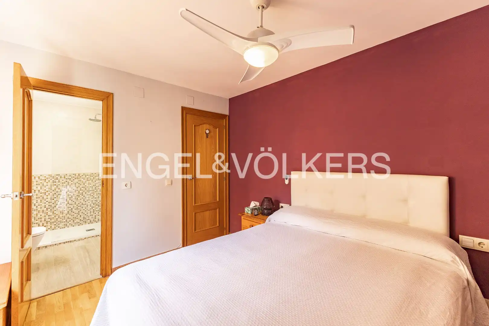 Bedroom of Flat for sale in Sant Andreu de Llavaneres  with Heating, Parquet flooring and Terrace
