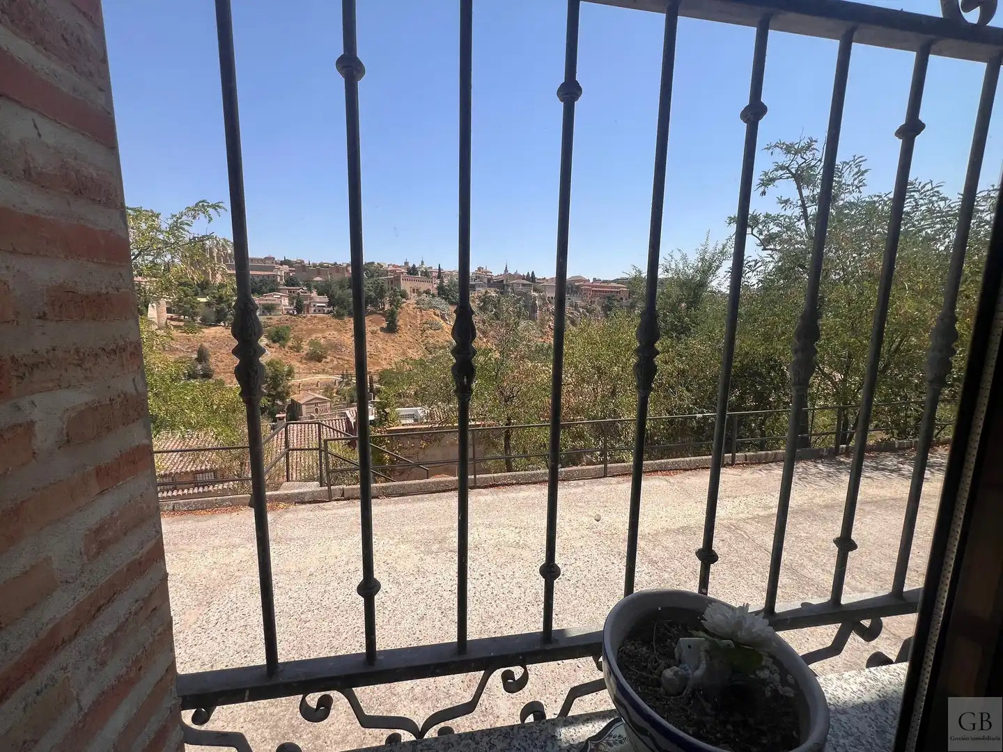 Terrassa de Casa o xalet en venda en Toledo amb Calefacció, Jardí privat i Terrassa