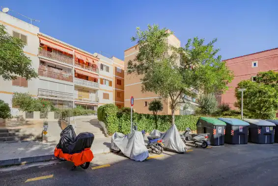 Wohnung mit Aufzug zum Verkauf in Carrer del Llac Enol