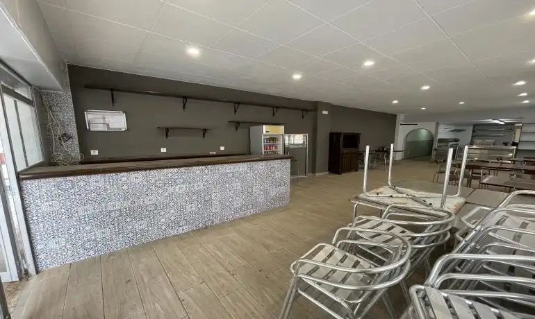 Locale commerciale in vendita a Muga-B 1, imagen 3