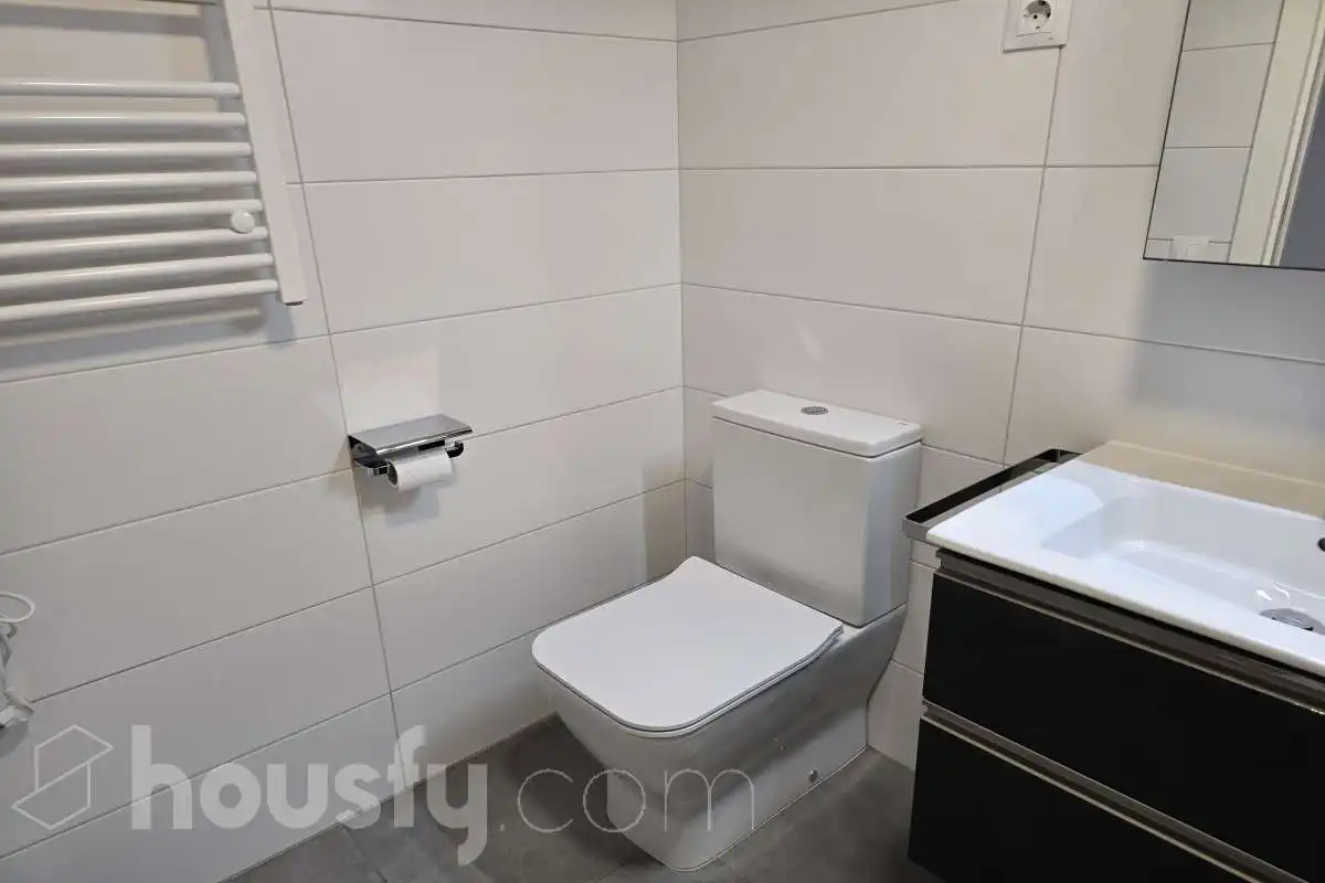Badezimmer von Wohnung zur Miete in Sant Adrià de Besòs mit Klimaanlage und Balkon