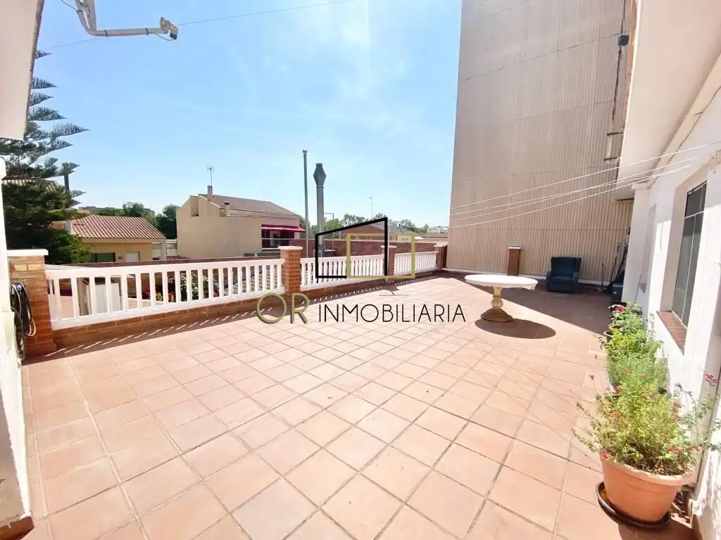 Casa con terraza en venta en Els Monjos