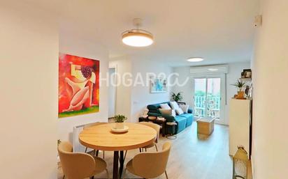 Living room of Flat for sale in Esplugues de Llobregat  with Parquet flooring, Terrace and Balcony