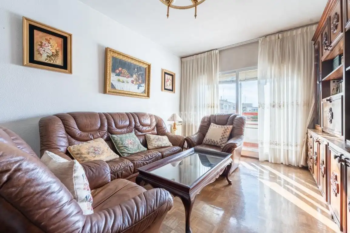 Living room of Flat for sale in Madrid  with Terrace