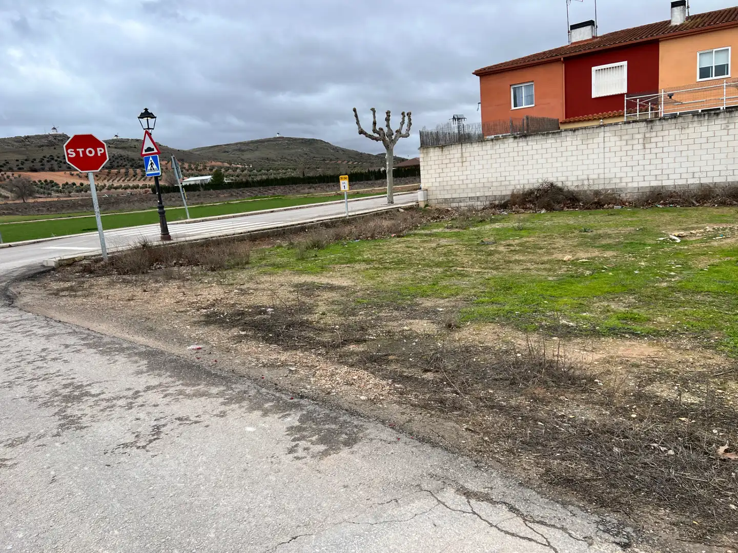 Terreny residencial en venda a Ronda de Mirasierra 10