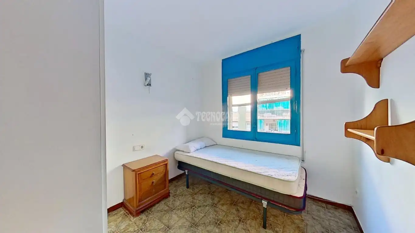 Bedroom of Flat for sale in Cerdanyola del Vallès  with Balcony