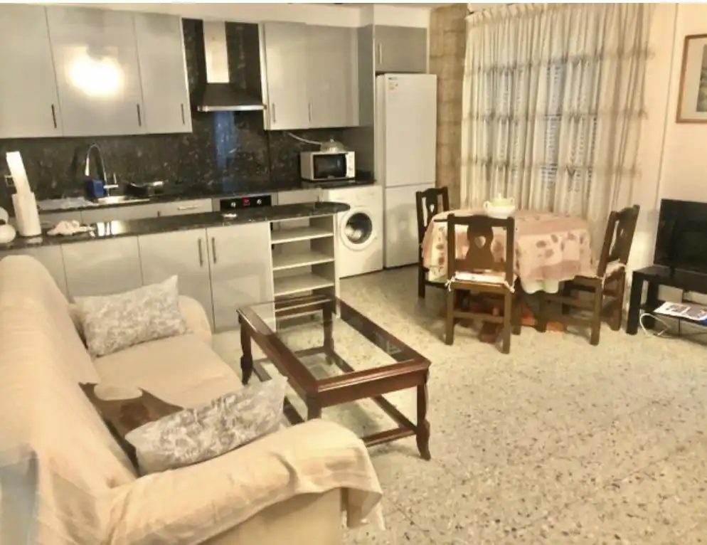 Wohnung zur Miete in Sant Daniel