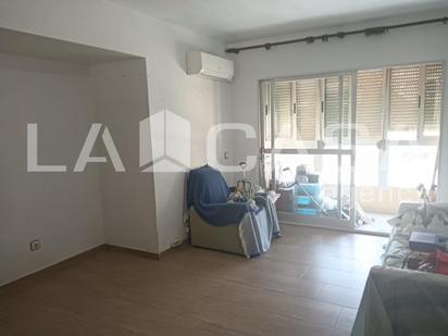 Living room of Flat for sale in Algeciras  with Balcony