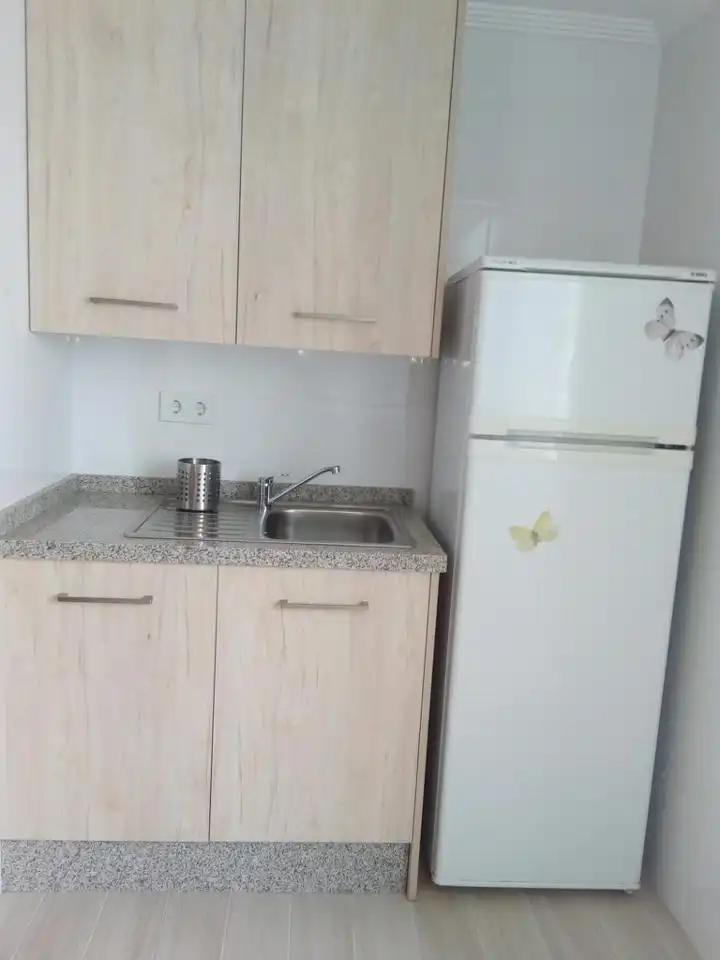 Kitchen of Flat for rent in Sevilla  with Air Conditioner and Furnished