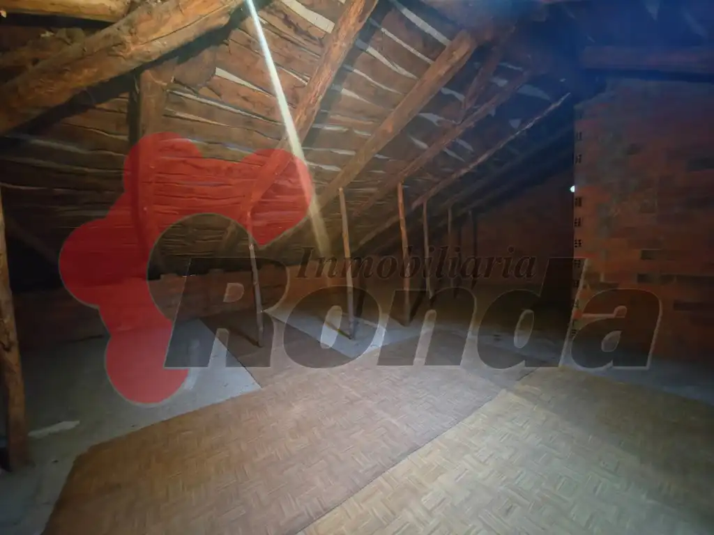 Detached homes for sale in Lugo  with Terrace and Furnished