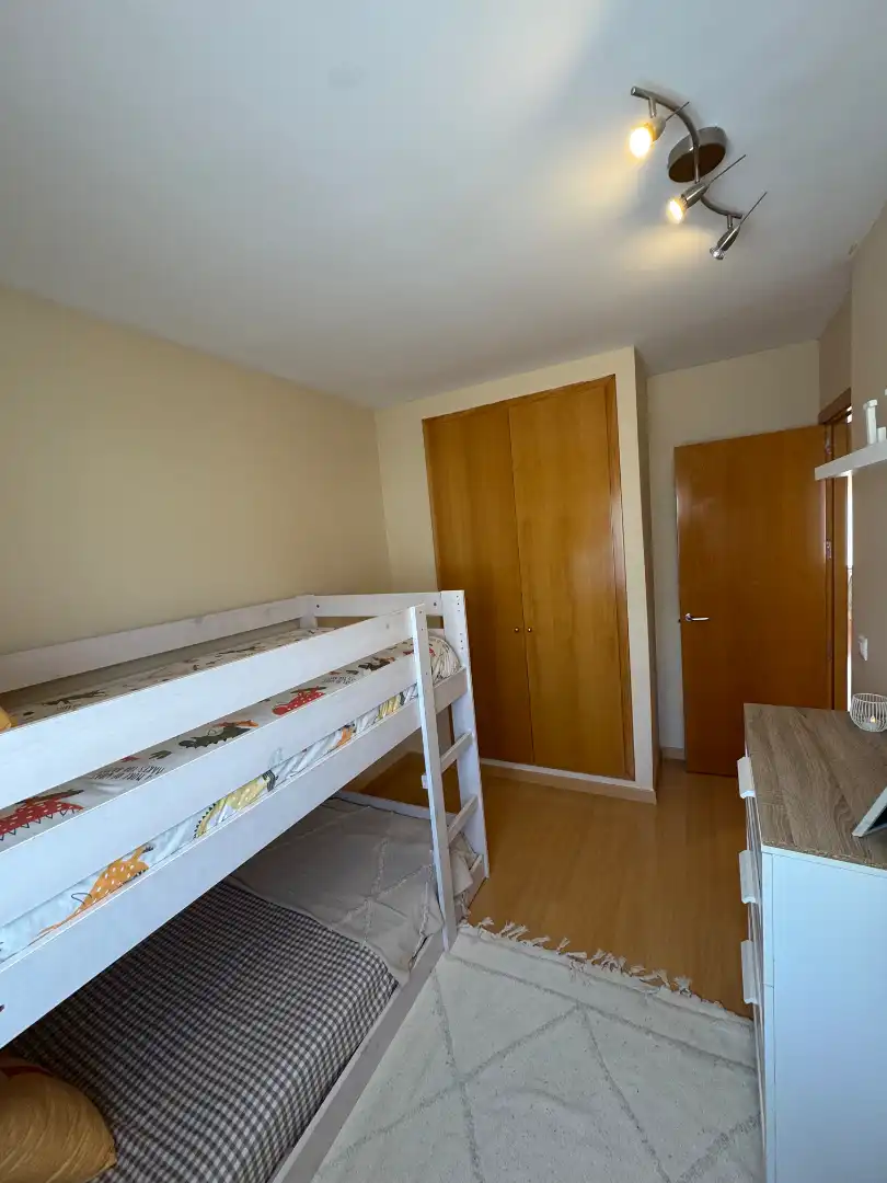 Habitación de Casa o chalet en venta en Palau-saverdera con Aire acondicionado, Calefacción y Jardín privado