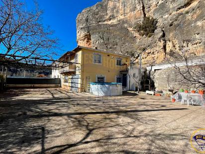 Vista exterior de Casa o xalet de lloguer en Palomera amb Calefacció