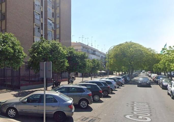 Vista exterior de Piso en venta en  Sevilla Capital