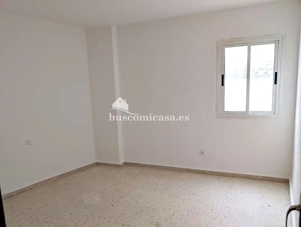 Habitación de Piso en venta en Jaén con Balcón