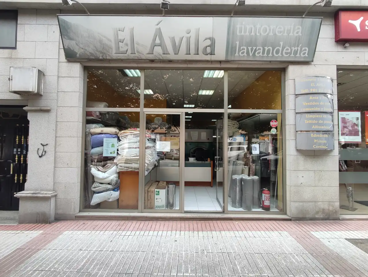 Local comercial en venda a Agra del Orzán - Ventorrillo
