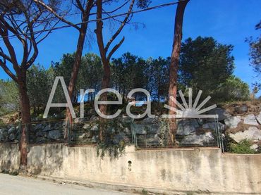 Terreno residencial en venta en Nucli Urbà