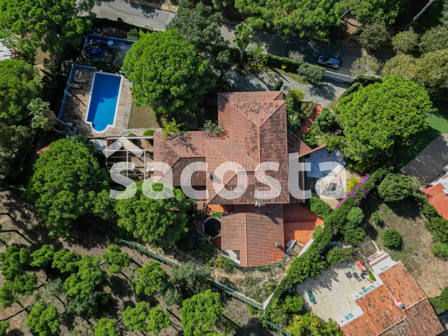 Vista exterior de Casa o xalet en venda en Lloret de Mar amb Calefacció, Jardí privat i Parquet