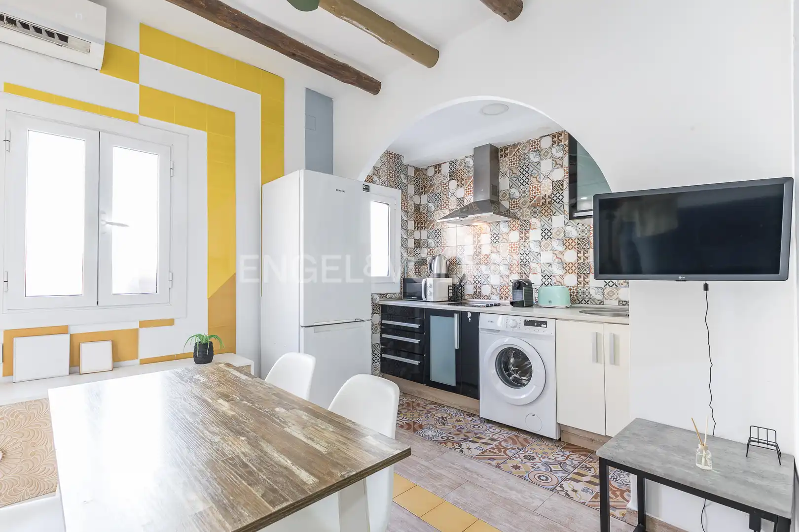 Cocina de Piso en venta en L'Hospitalet de Llobregat con Calefacción