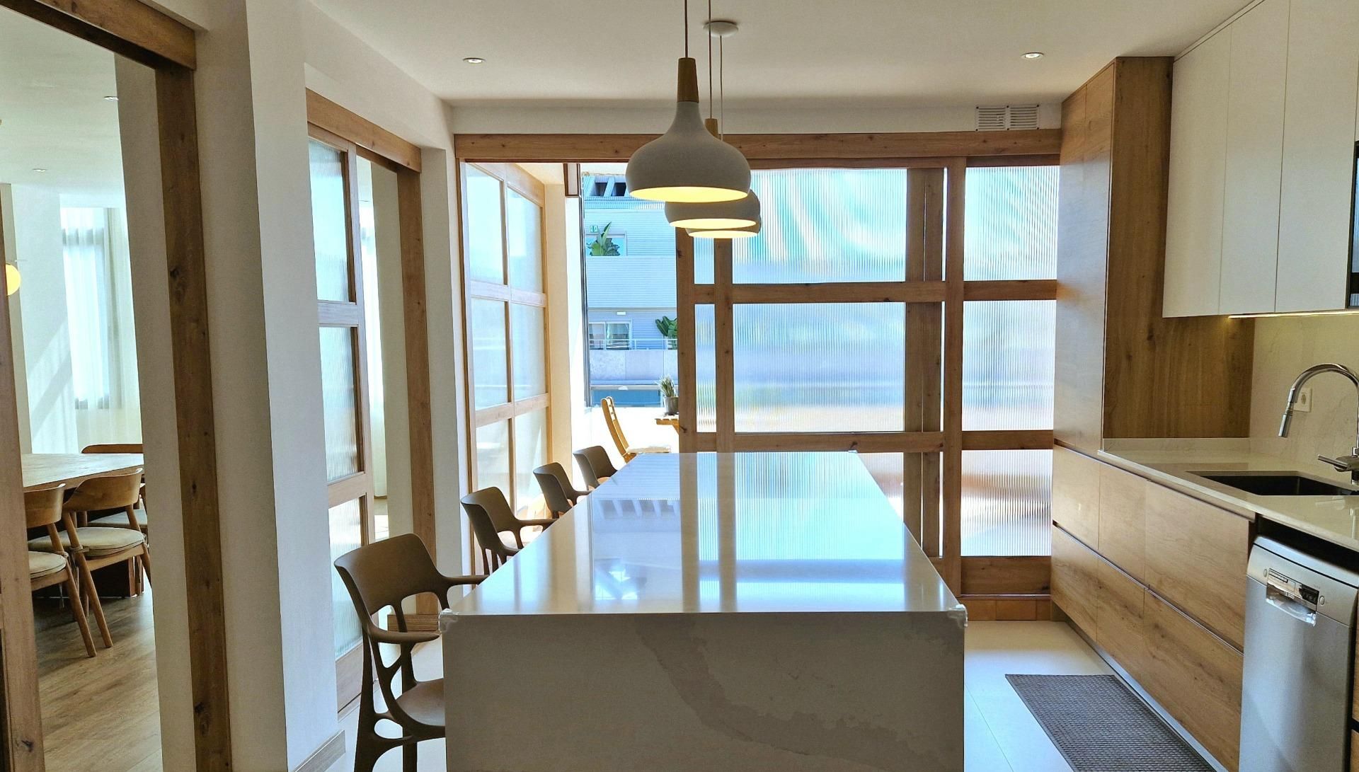 Menjador de Àtic en venda en  Barcelona Capital amb Aire condicionat, Calefacció i Parquet