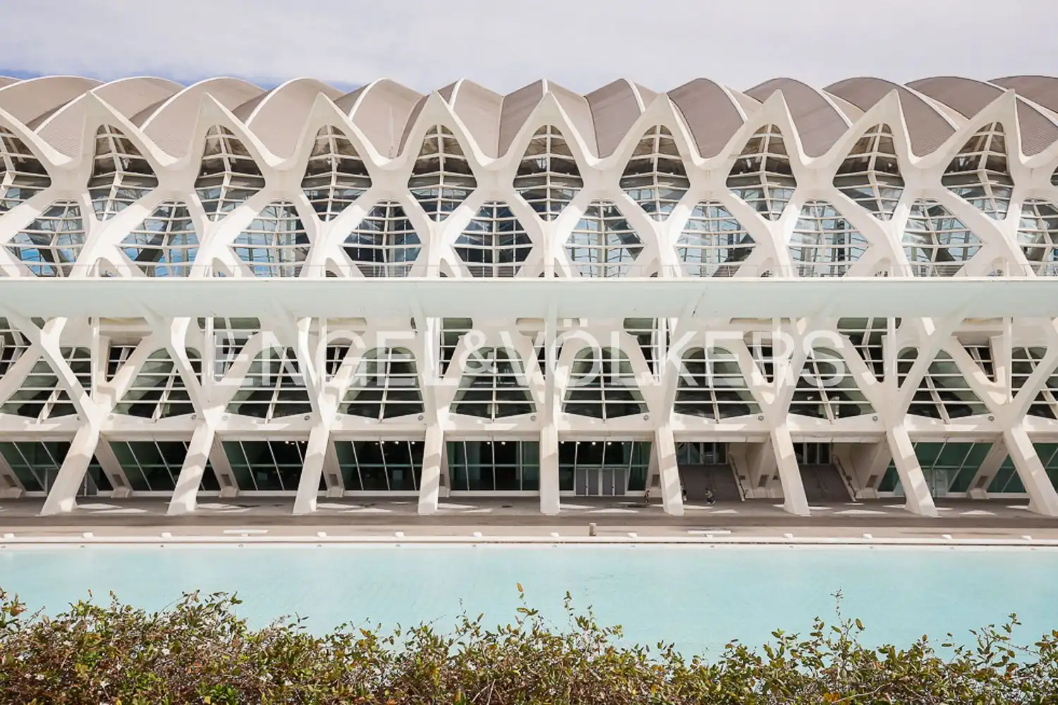 Außenansicht von Wohnung zum Verkauf in Valencia mit Klimaanlage, Heizung und Terrasse