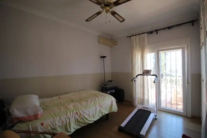Chalet con piscina en venta en Torreblanca del Sol, imagen 6