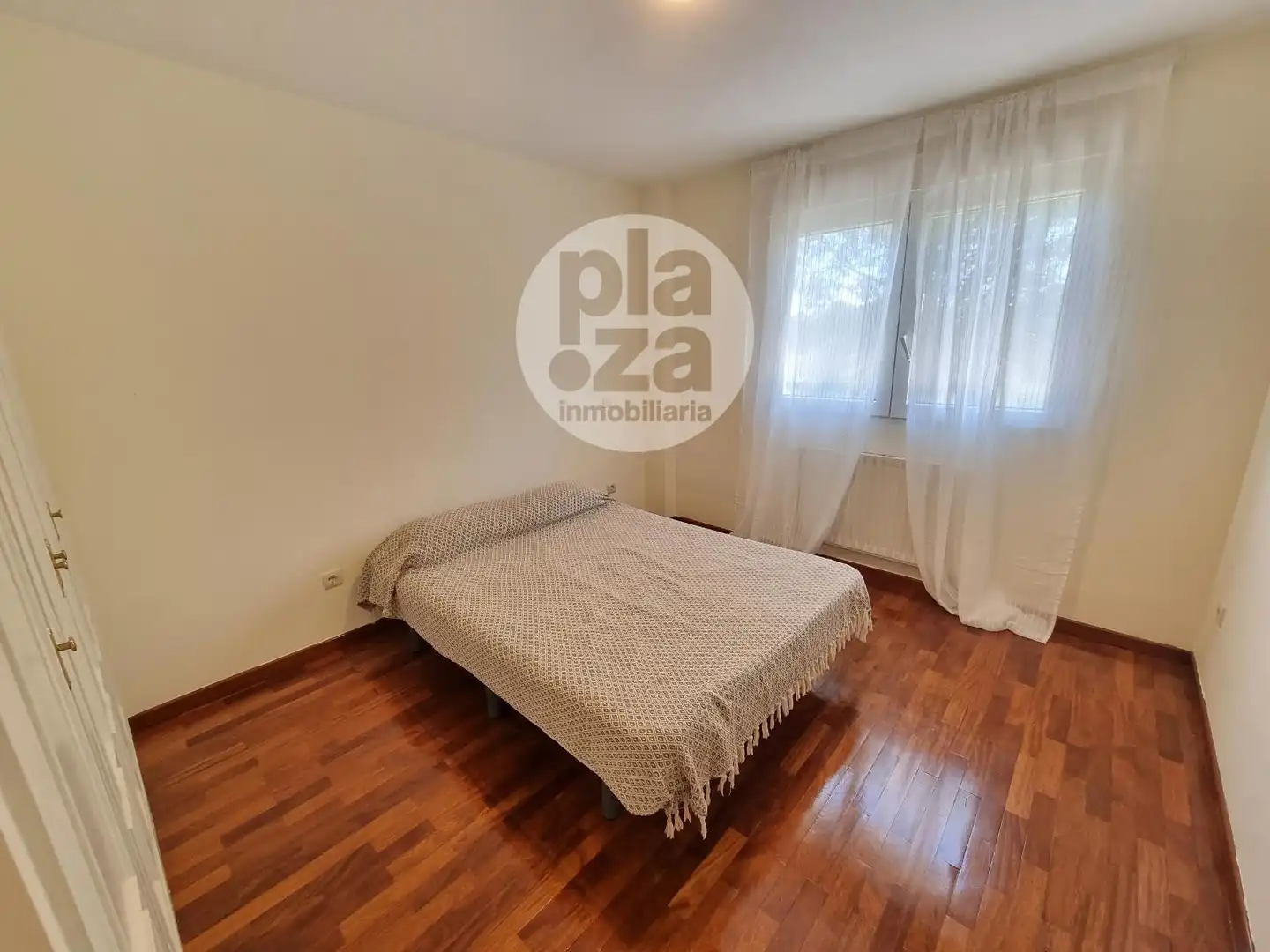 Bedroom of Detached homes for sale in Carcedo de Burgos  with Heating, Private garden and Terrace