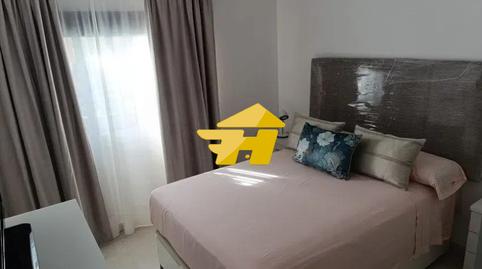 Foto 2 de Pis de lloguer a Calle Miguel Márquez, Puerto Deportivo, Málaga