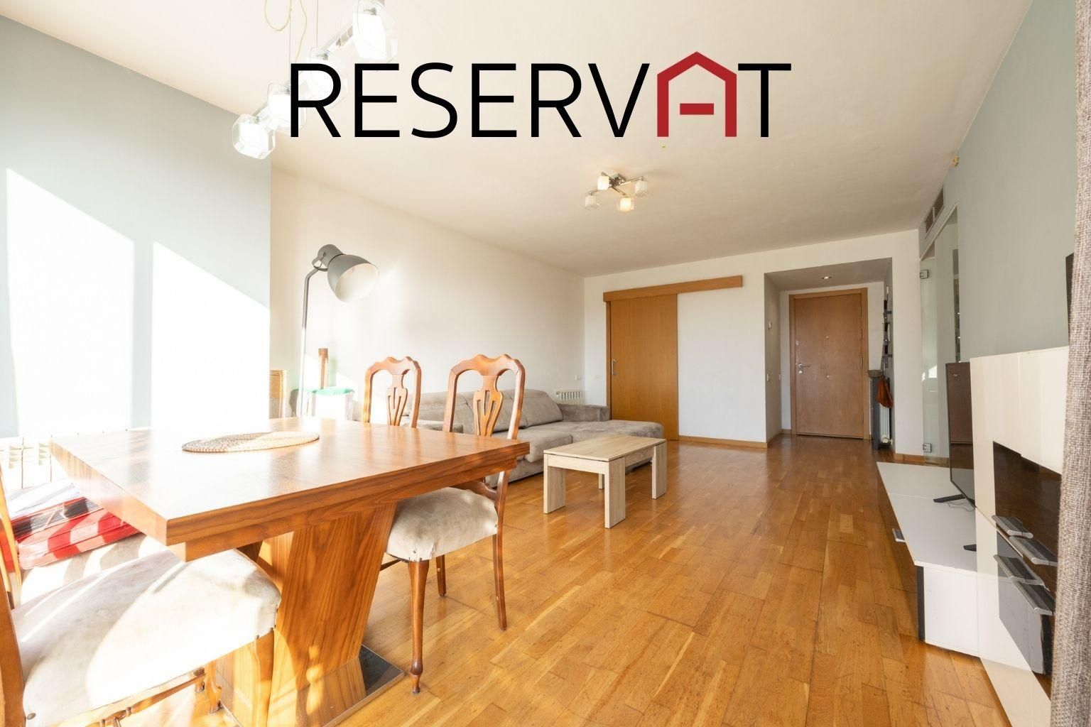 Vista exterior de Piso en venta en Vic con Calefacción, Trastero y Horno