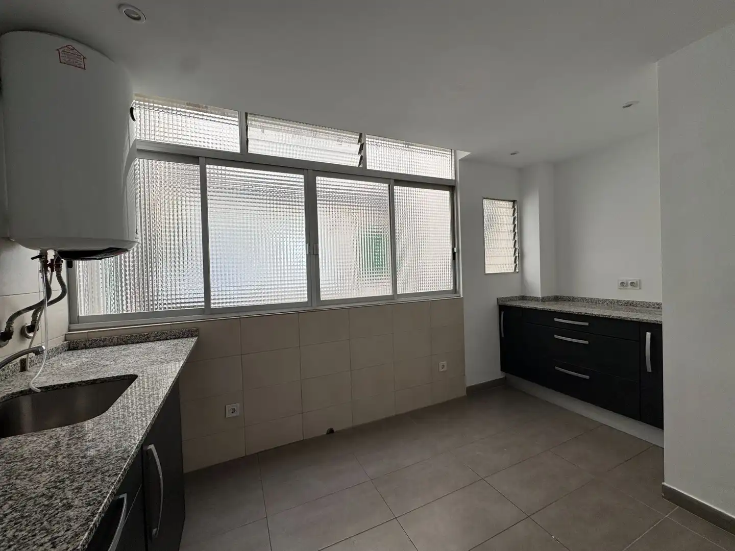 Piso con ascensor en venta en Ponent, imagen 3