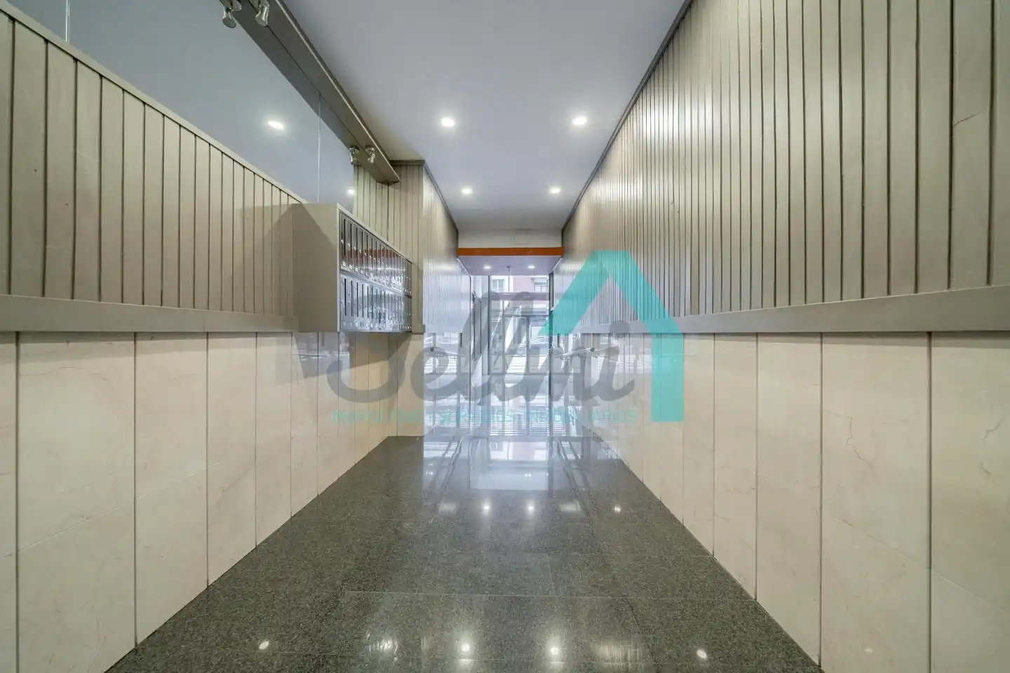 Office space with lift for sale in Centro - Casco Histórico, imagen 50