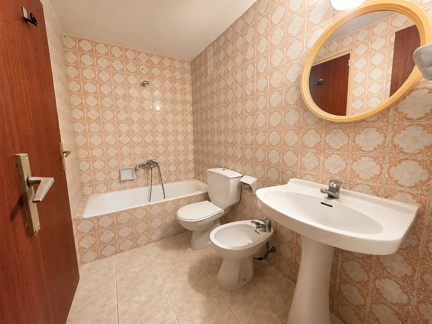 Badezimmer von Wohnungen zum Verkauf in Cambrils mit Terrasse und Balkon