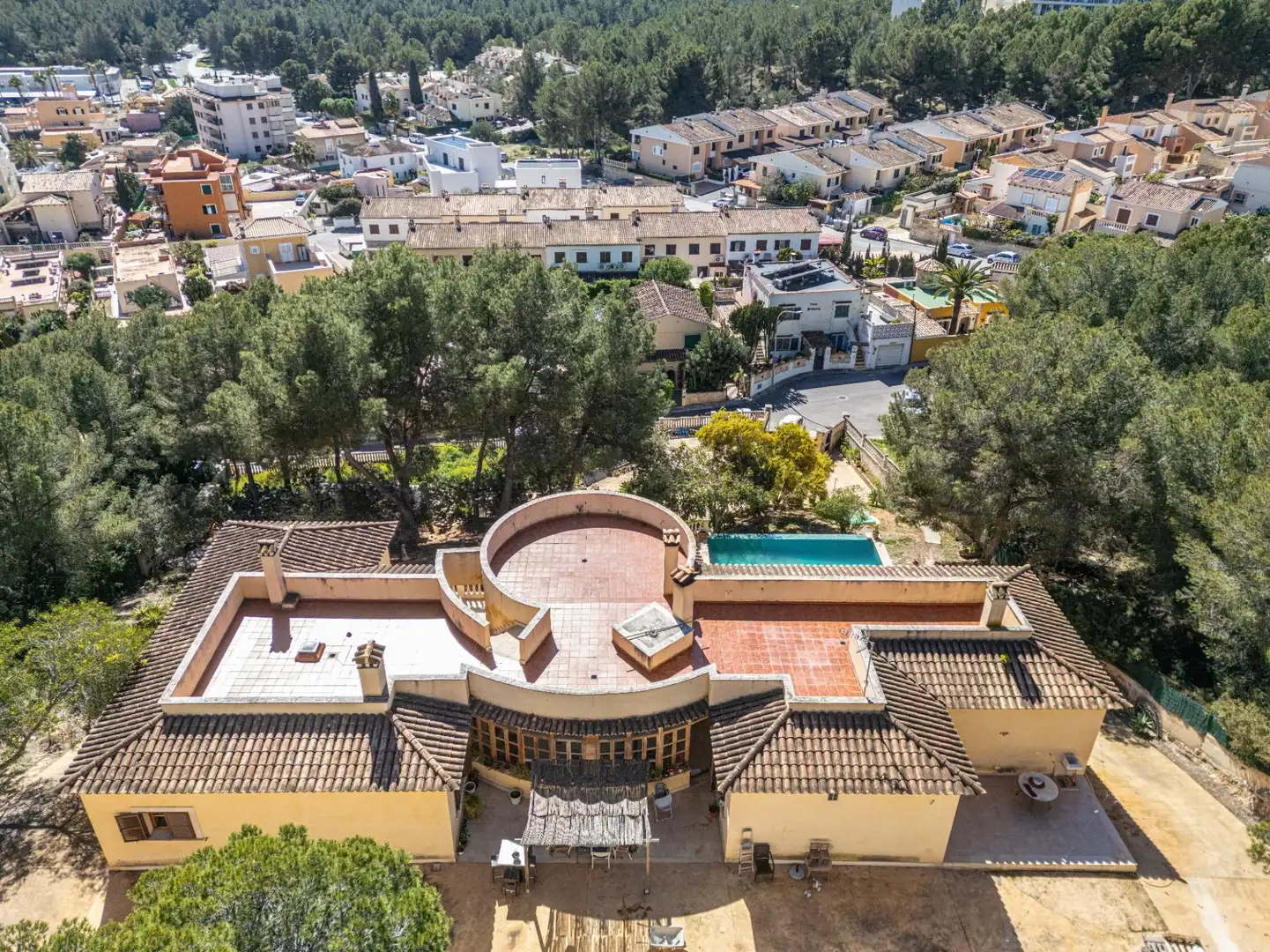 Vista exterior de Casa o xalet en venda en Calvià amb Aire condicionat, Calefacció i Jardí privat