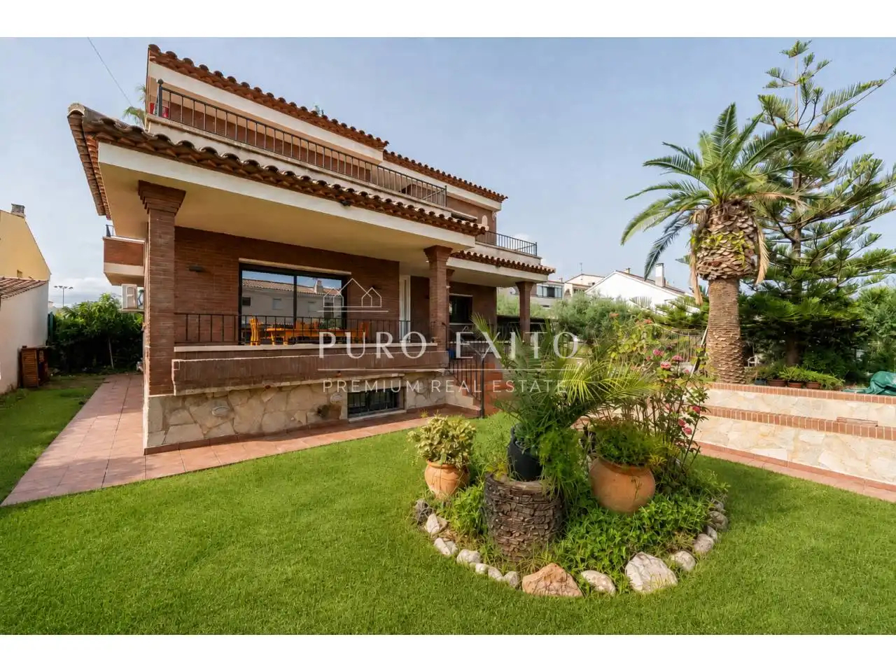 Garden of Houses for sale in Cambrils  with Air Conditioner, Private garden and Parquet flooring