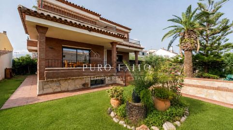UNA CASA PARA VIVIR EL VERANO TODO EL AÑO