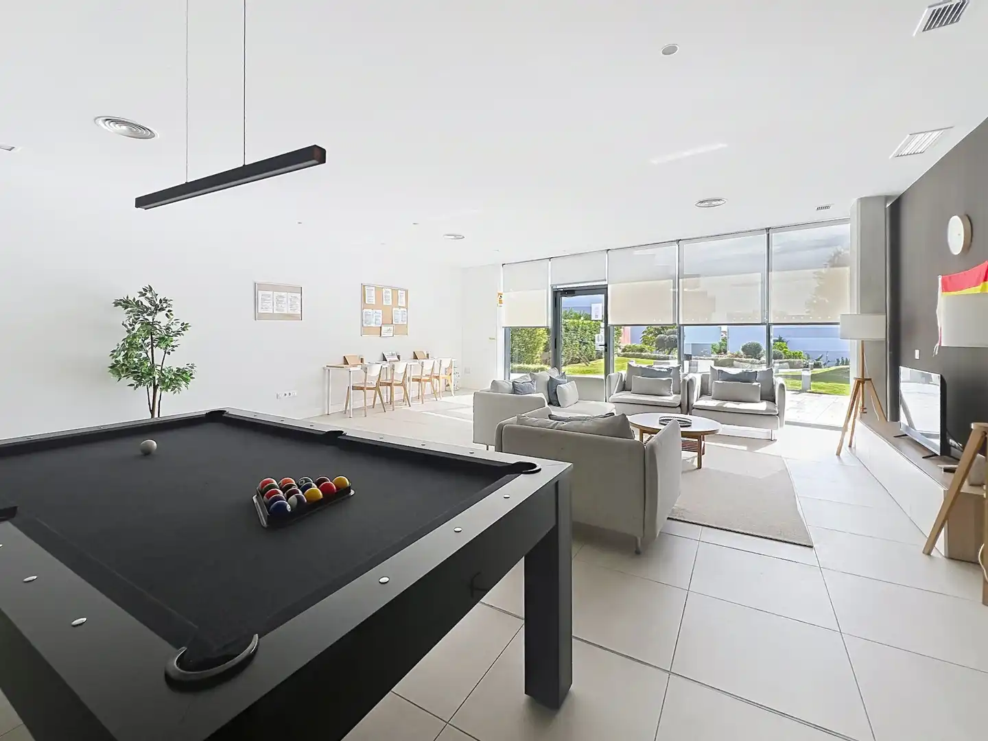 Sala d'estar de Planta baixa en venda en Manilva Pueblo