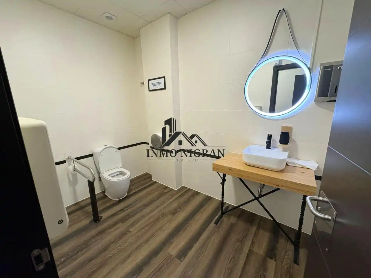 Local comercial en venta en Villamil y Castro, imagen 11