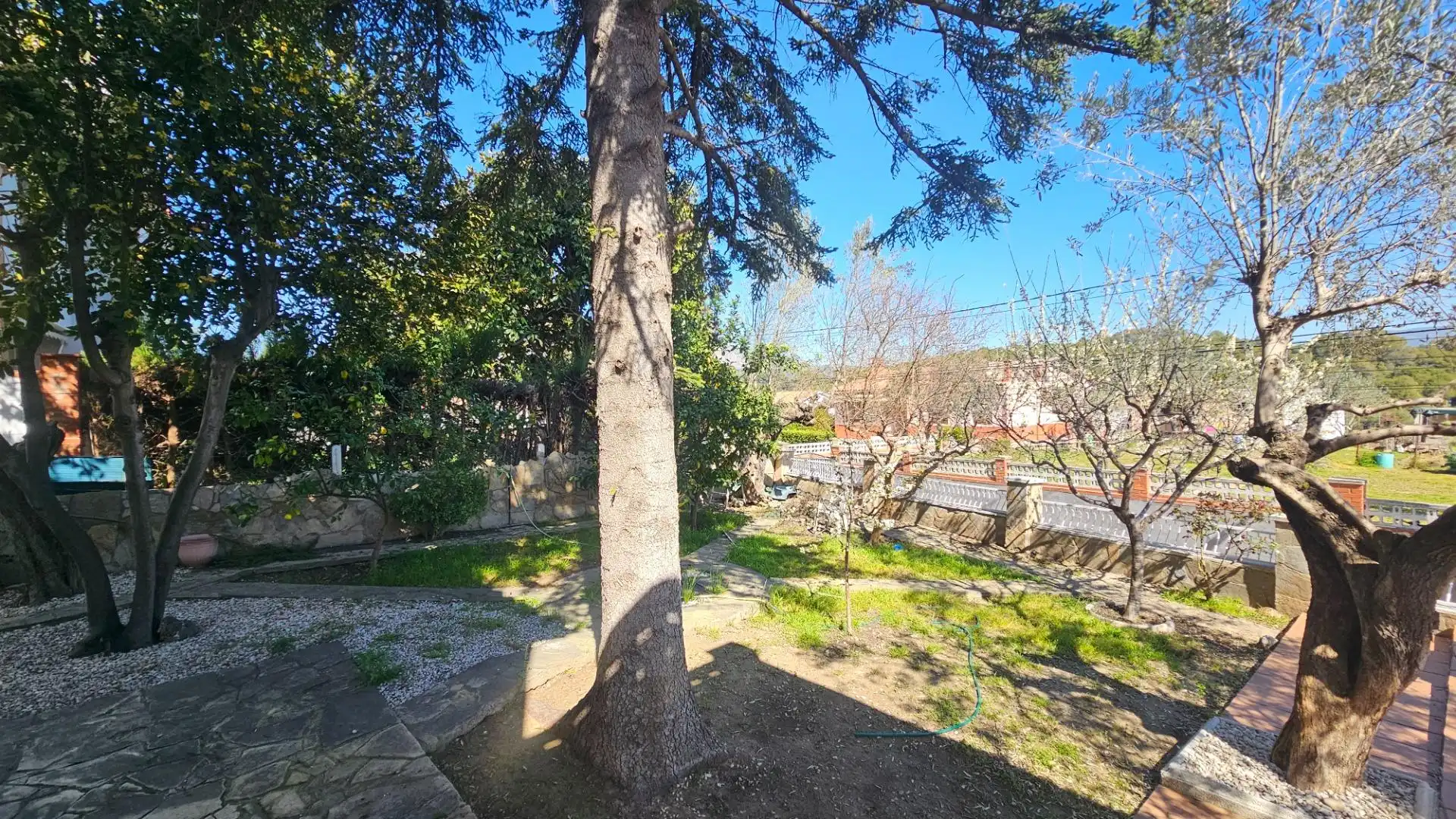 Jardín de Casa o chalet en venta en Esparreguera con Calefacción, Jardín privado y Terraza
