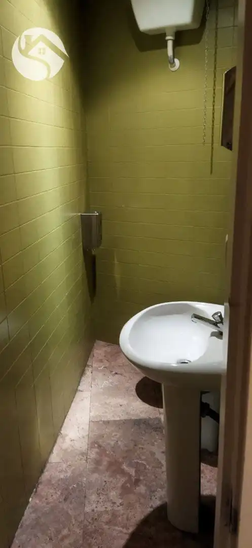 Bathroom of Buildings for sale in Cuenca
