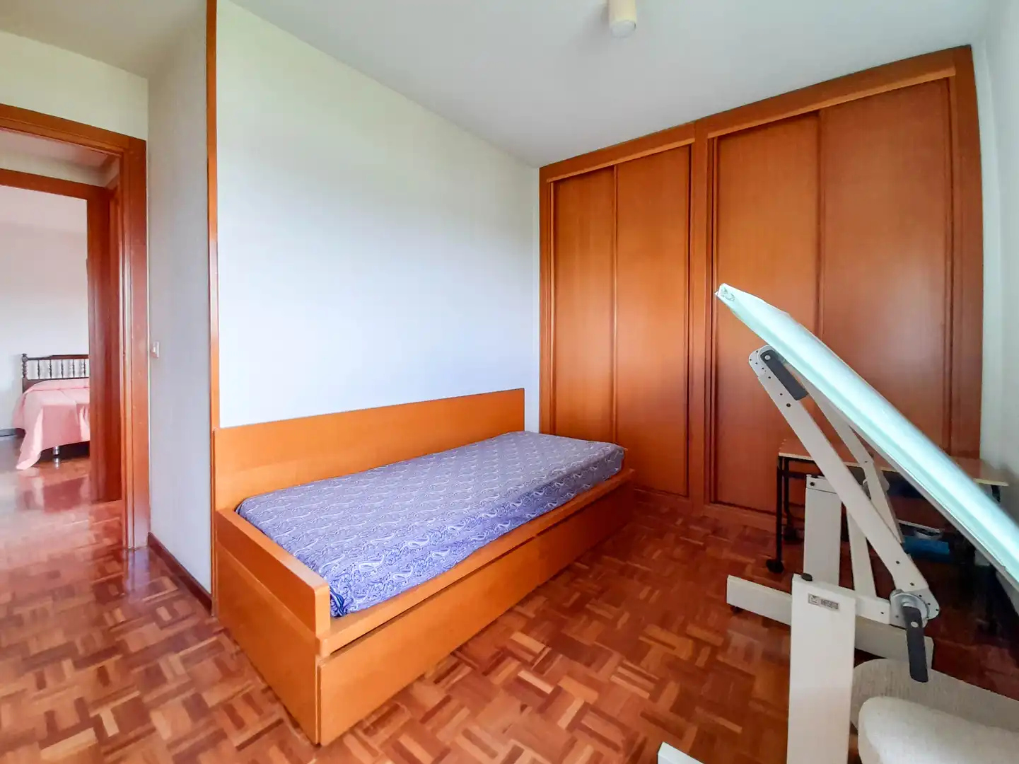 Bedroom of Flat for rent in Madrid  with Heating, Parquet flooring and Terrace