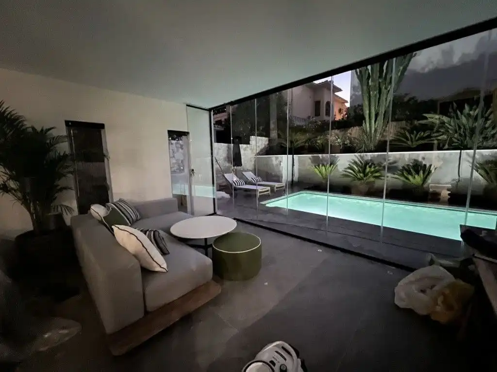 Piscina de Casa o chalet de alquiler en Marbella con Aire acondicionado, Jardín privado y Terraza