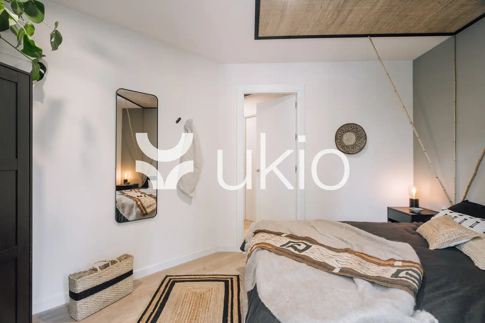 Apartment with terrace to rent in Carrer de València, imagen 12
