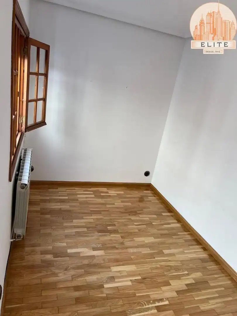 Piso en venta en Alcorcón con Aire acondicionado, Calefacción y Parquet