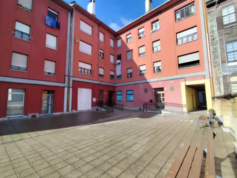 Vista exterior de Piso en venta en Grado con Trastero