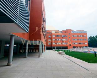 Exterior view of Flat for sale in Valdemoro  with Air Conditioner and Terrace