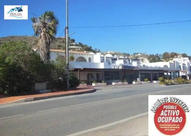 Local comercial en venda a Paseo del Mediterráneo