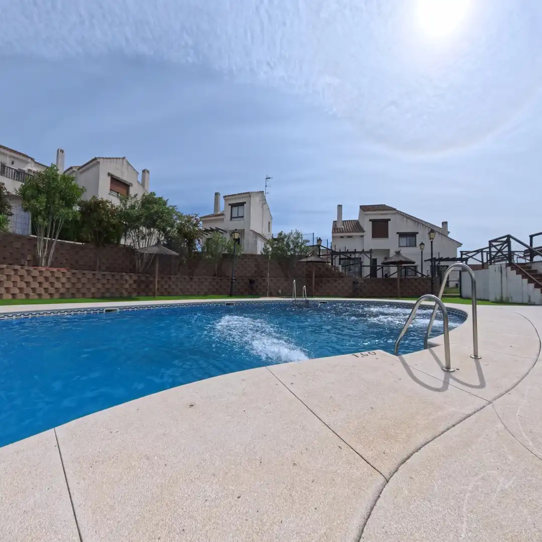 Casa amb piscina en venda a El Ronquillo