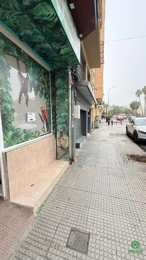 Local en venda en Huelva amb Aire condicionat