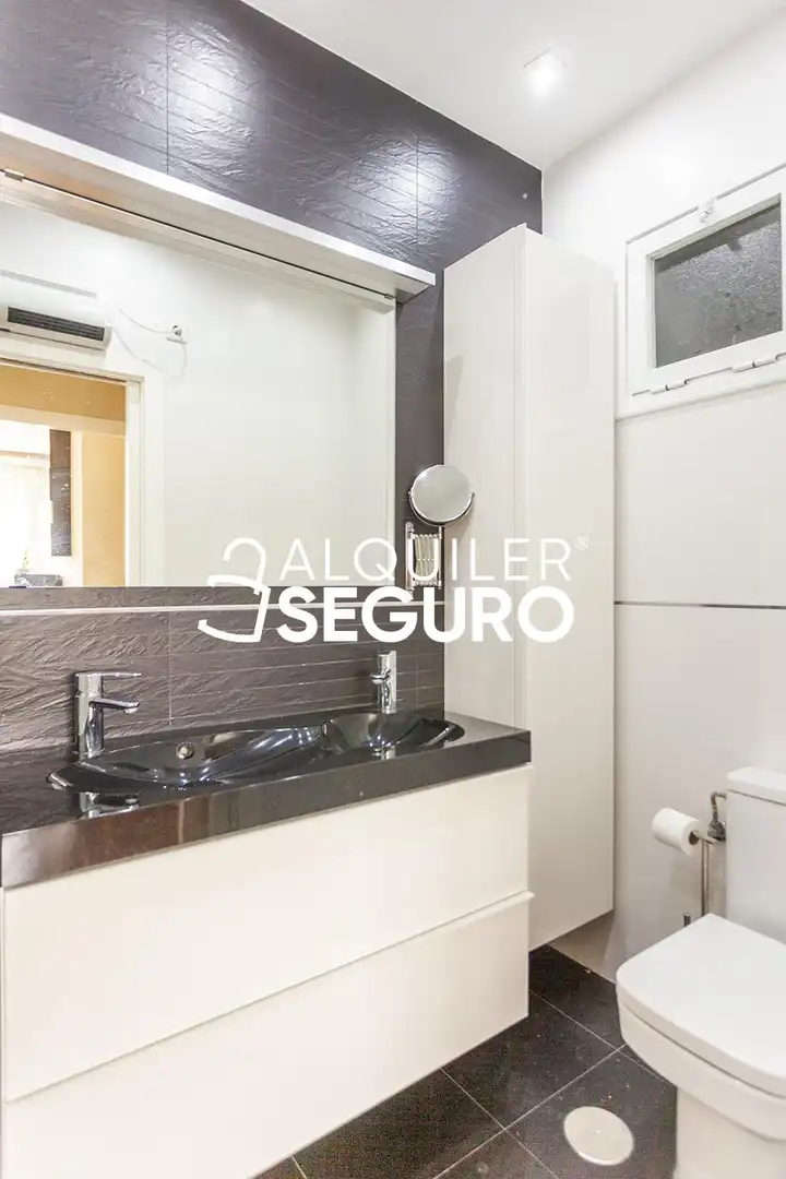 Flat with lift to rent in de Agustin de Foxá, imagen 12