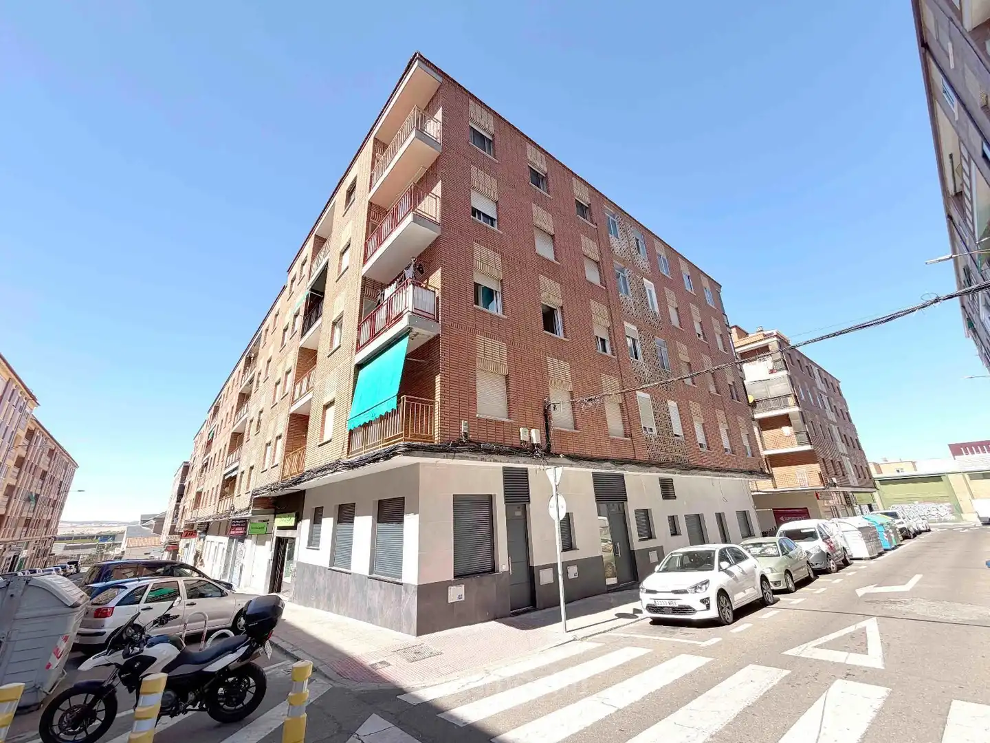 Vista exterior de Pis en venda en Salamanca amb Calefacció, Terrassa i Balcó